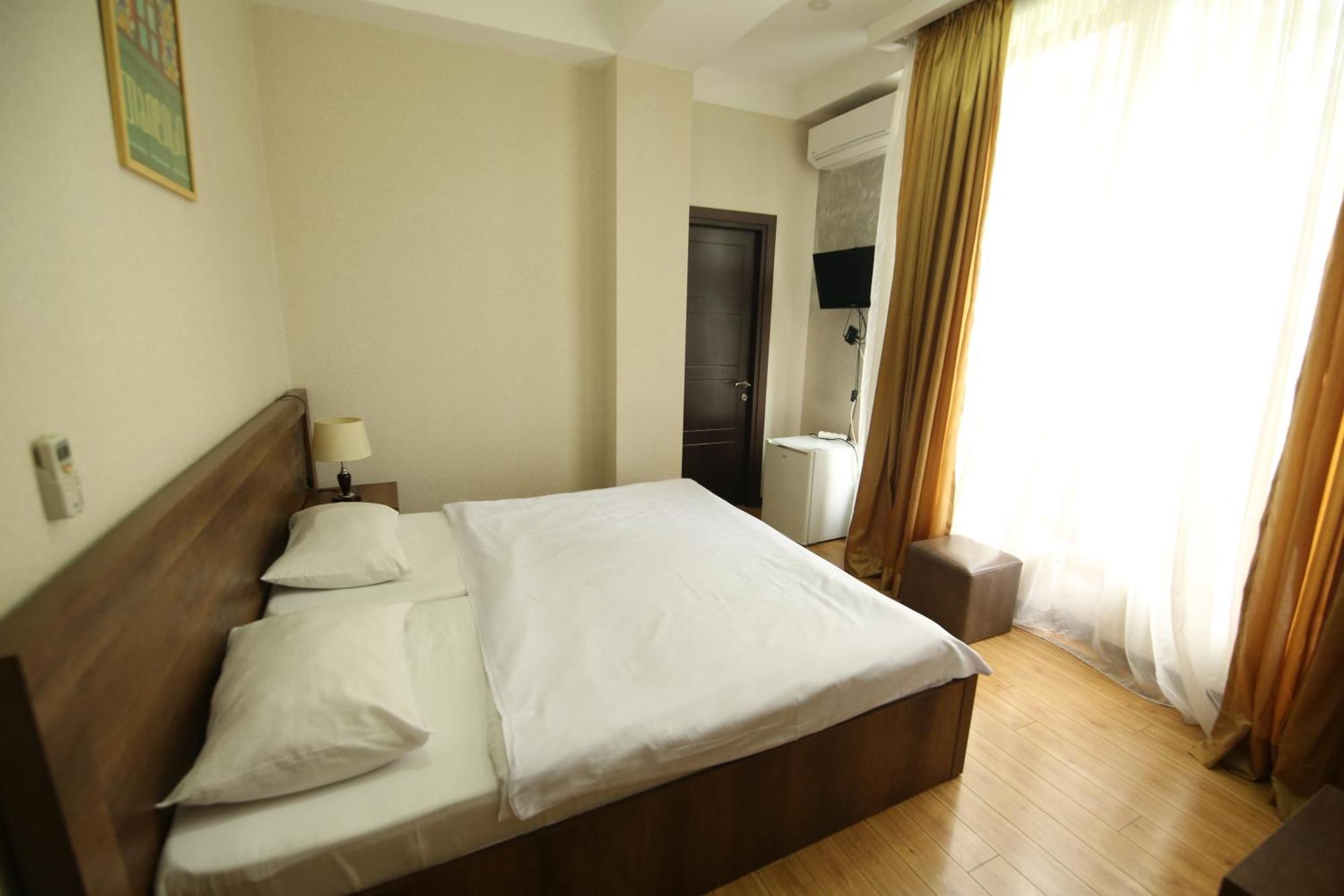 Dream Sky Hotel Tbilisi Eksteriør bilde