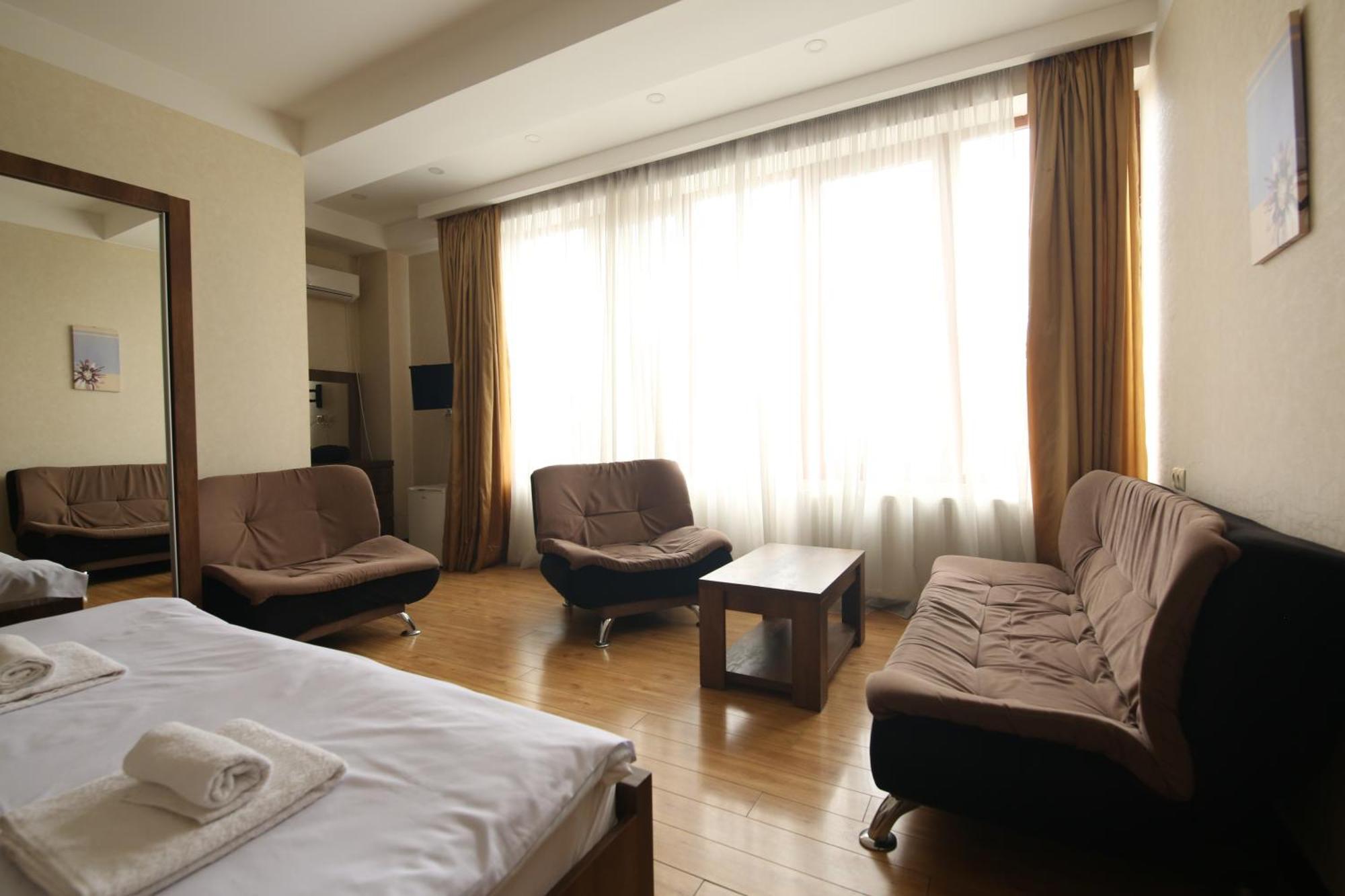 Dream Sky Hotel Tbilisi Eksteriør bilde